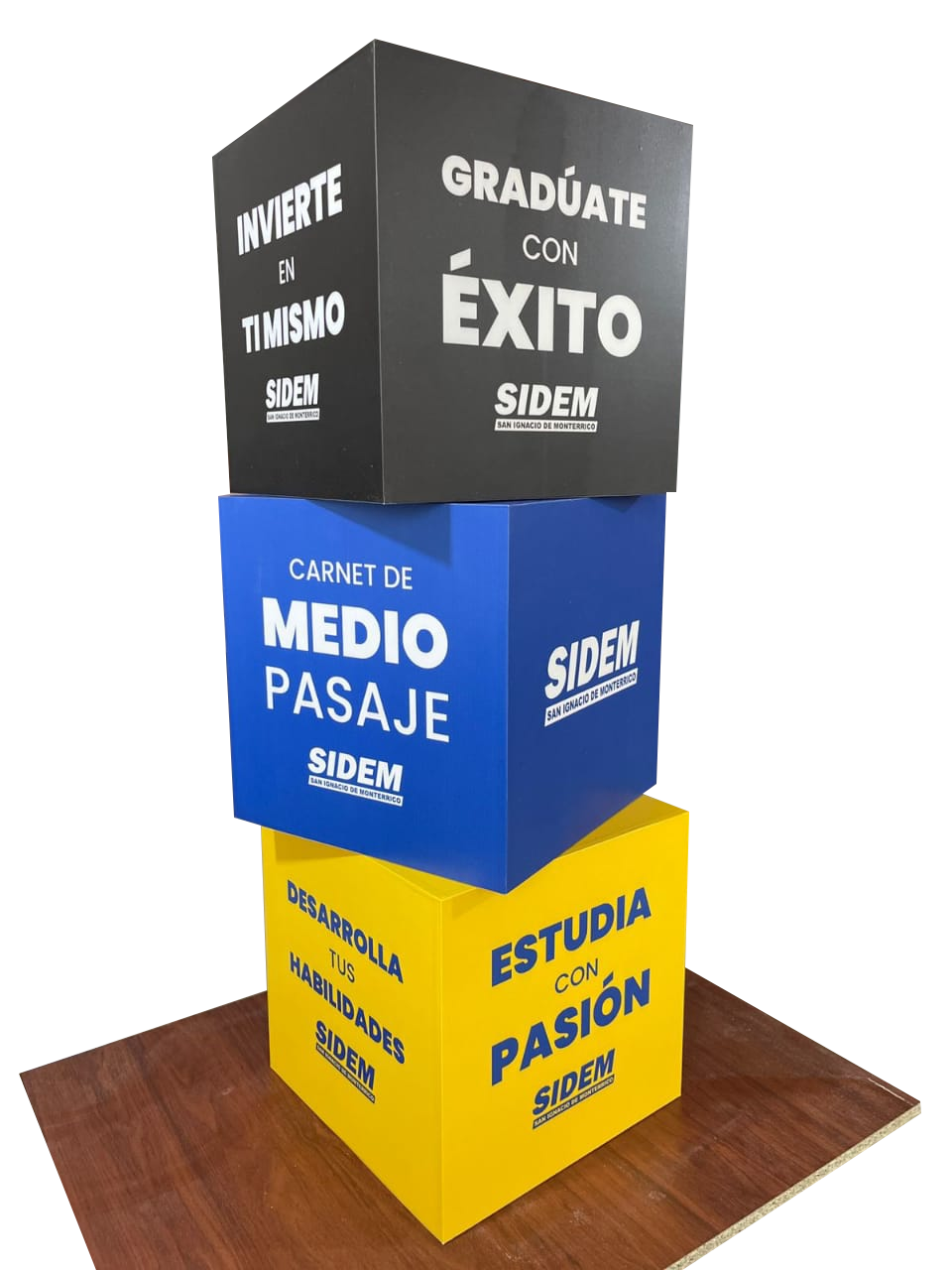 CUBOS PUBLICITARIOS